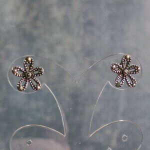 Vintage Sterling Silver Marcasite Daisy Flower Stud Earrings
